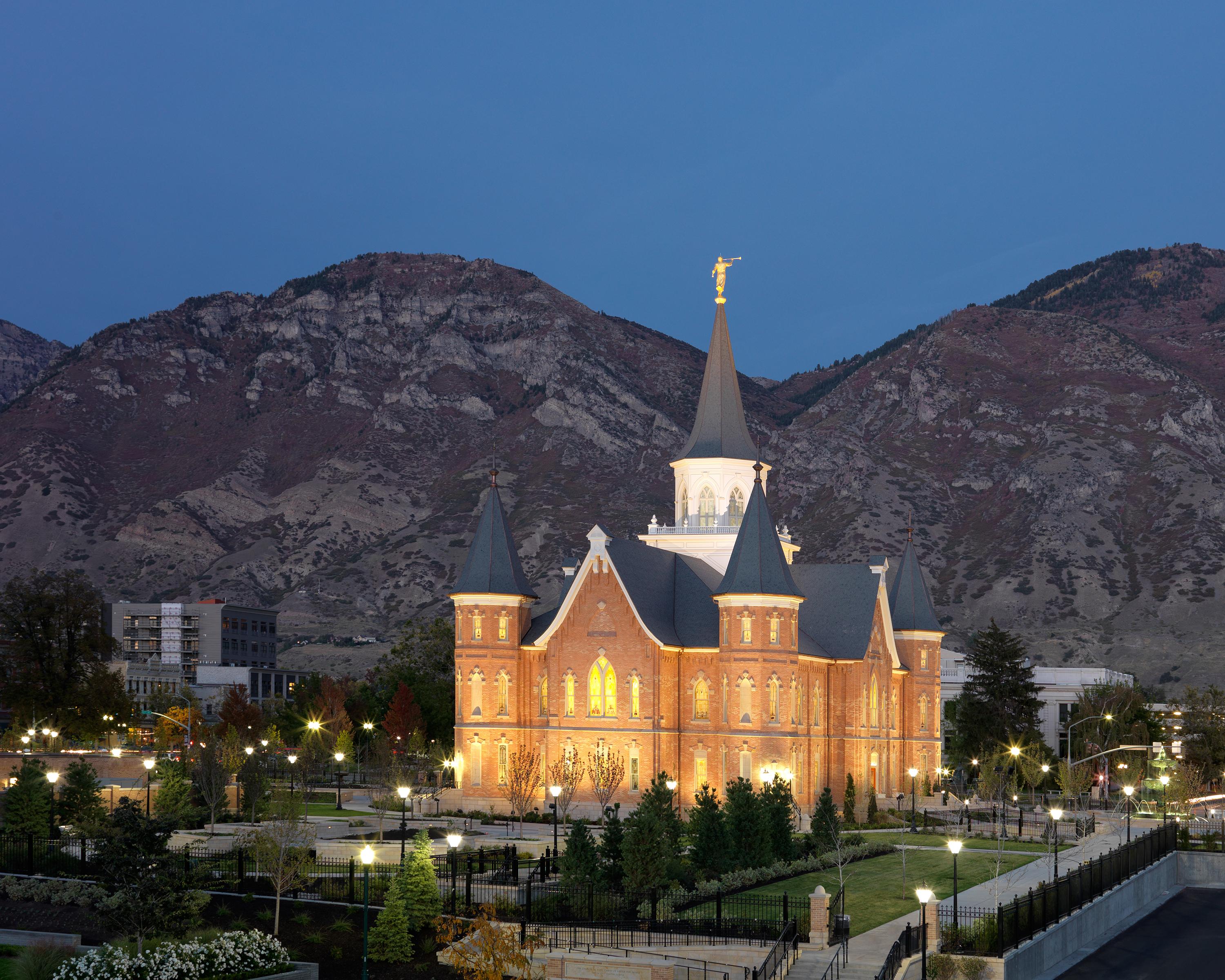 GALLERY With public tours set to begin, LDS Church releases photos of