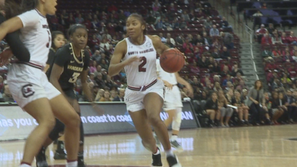Te'a Cooper transferring from South Carolina women's basketball team WACH
