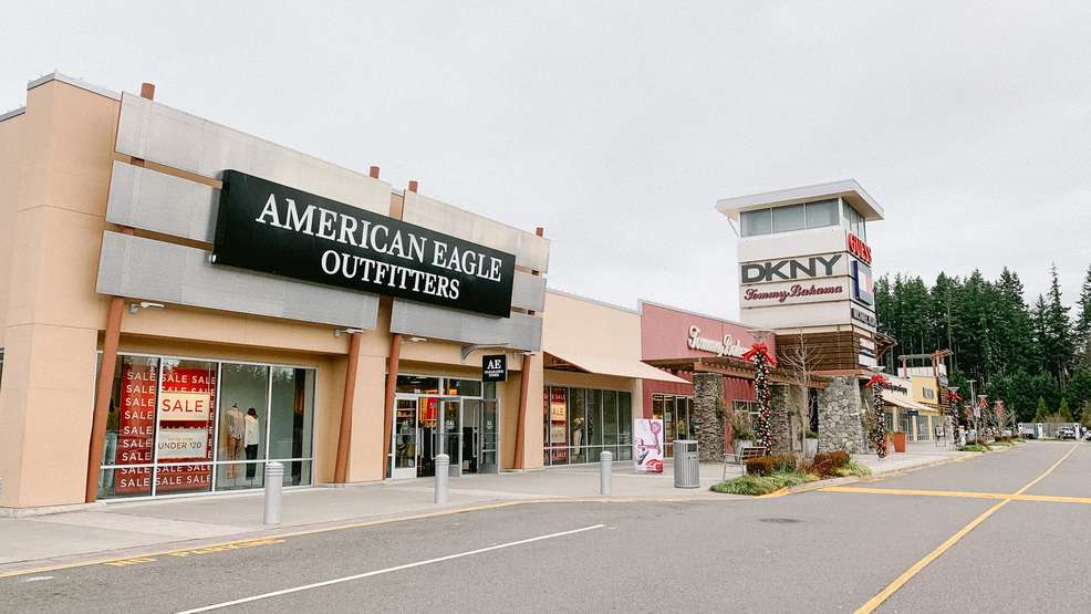 If you&#39;re not shopping the Seattle Premium Outlets, you&#39;re spending too much | Seattle Refined