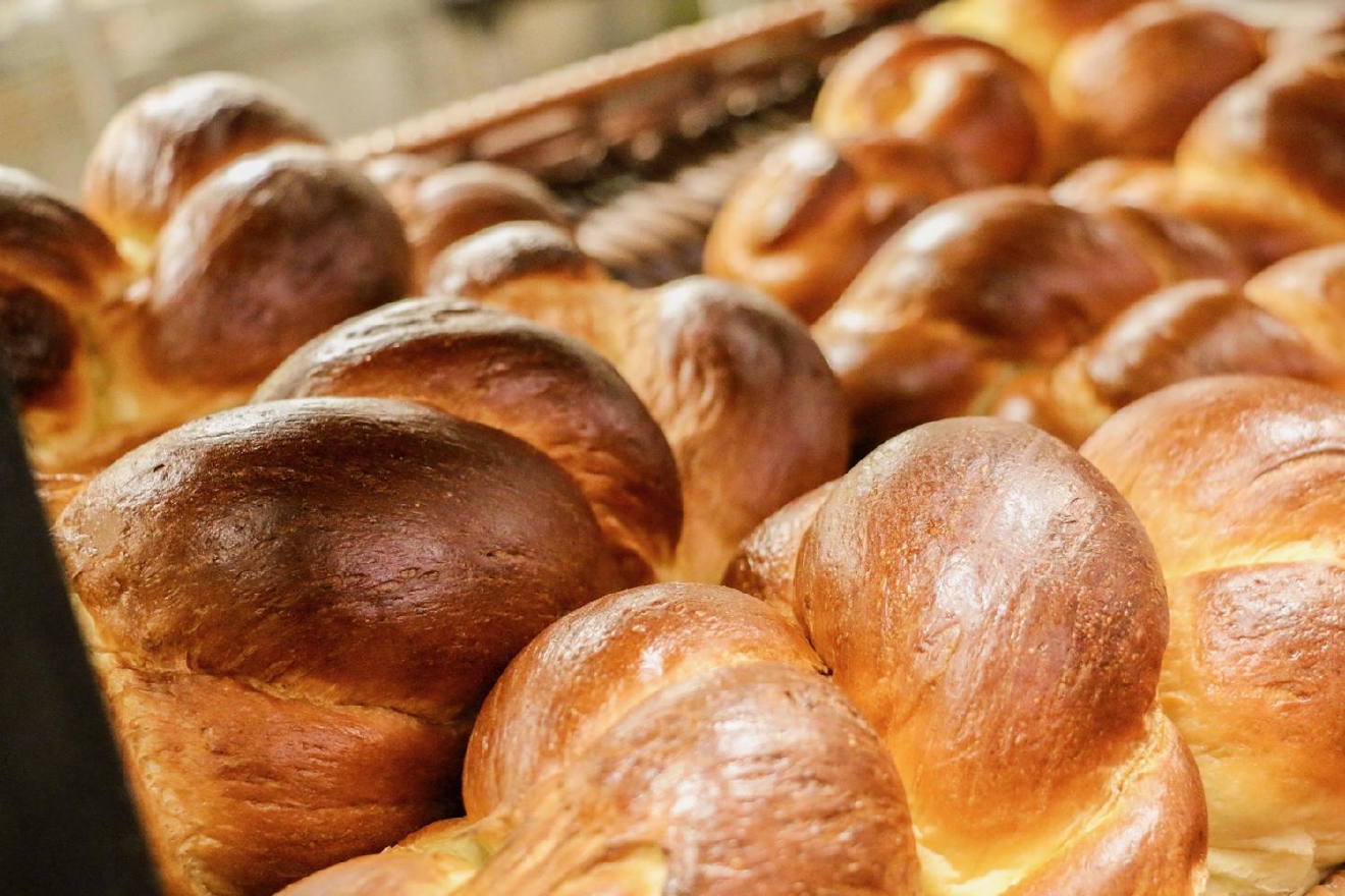 Behold, The Best Bagel Shop In Town Is Marx's Hot Bagels Cincinnati Refined