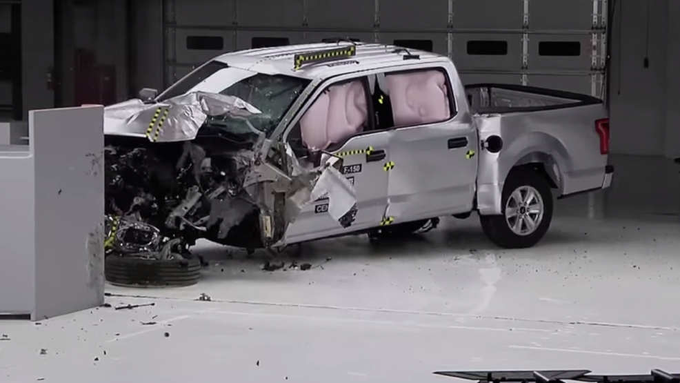 2017 Ford F 150 Iihs Gives Aluminum Body Mixed Crash Test Scores Wach