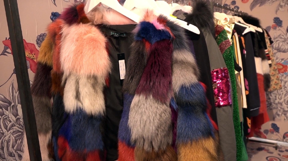 PHOTO: Circa fur_coat.jpg