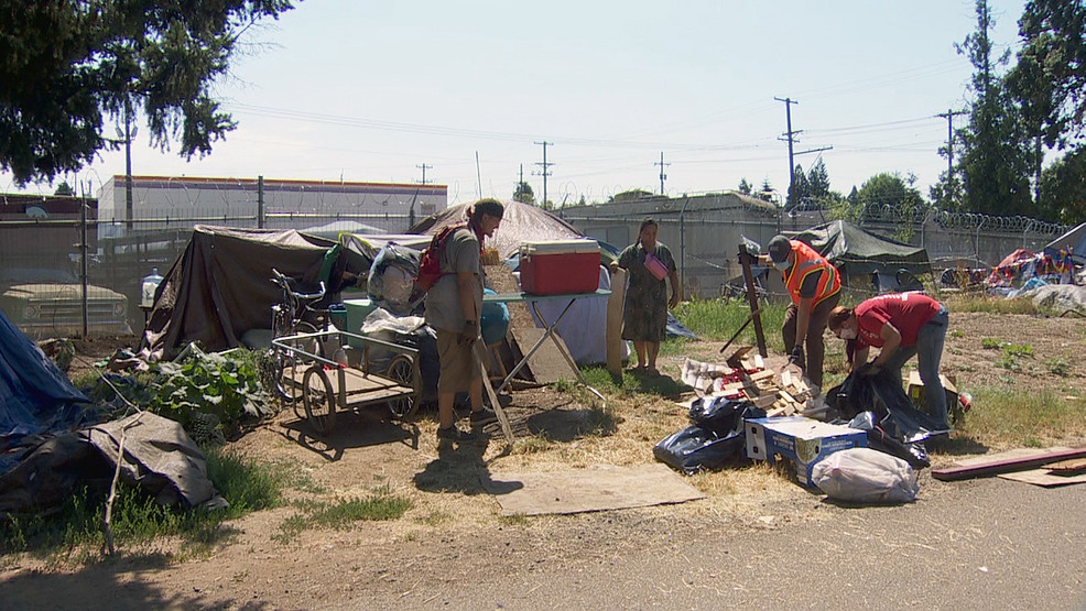 Portland starts clearing out homeless camps again WJLA