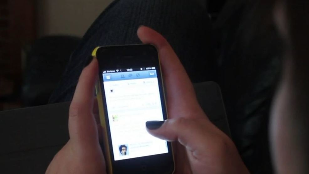 Is Blue Light Bad For Your Eyes WSBT
