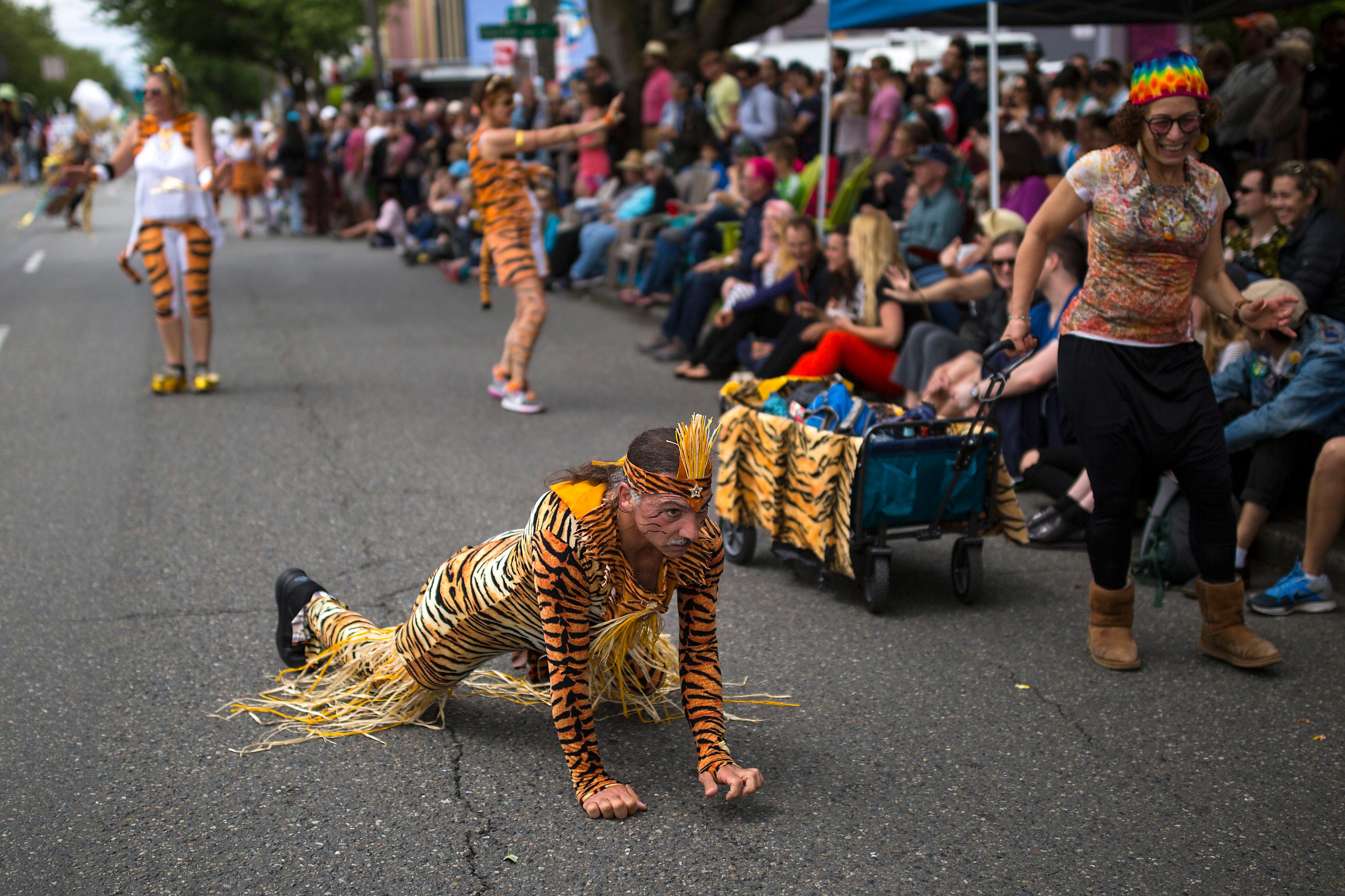 Photos Nude bikers kick off quirky Fremont Solstice Parade Seattle