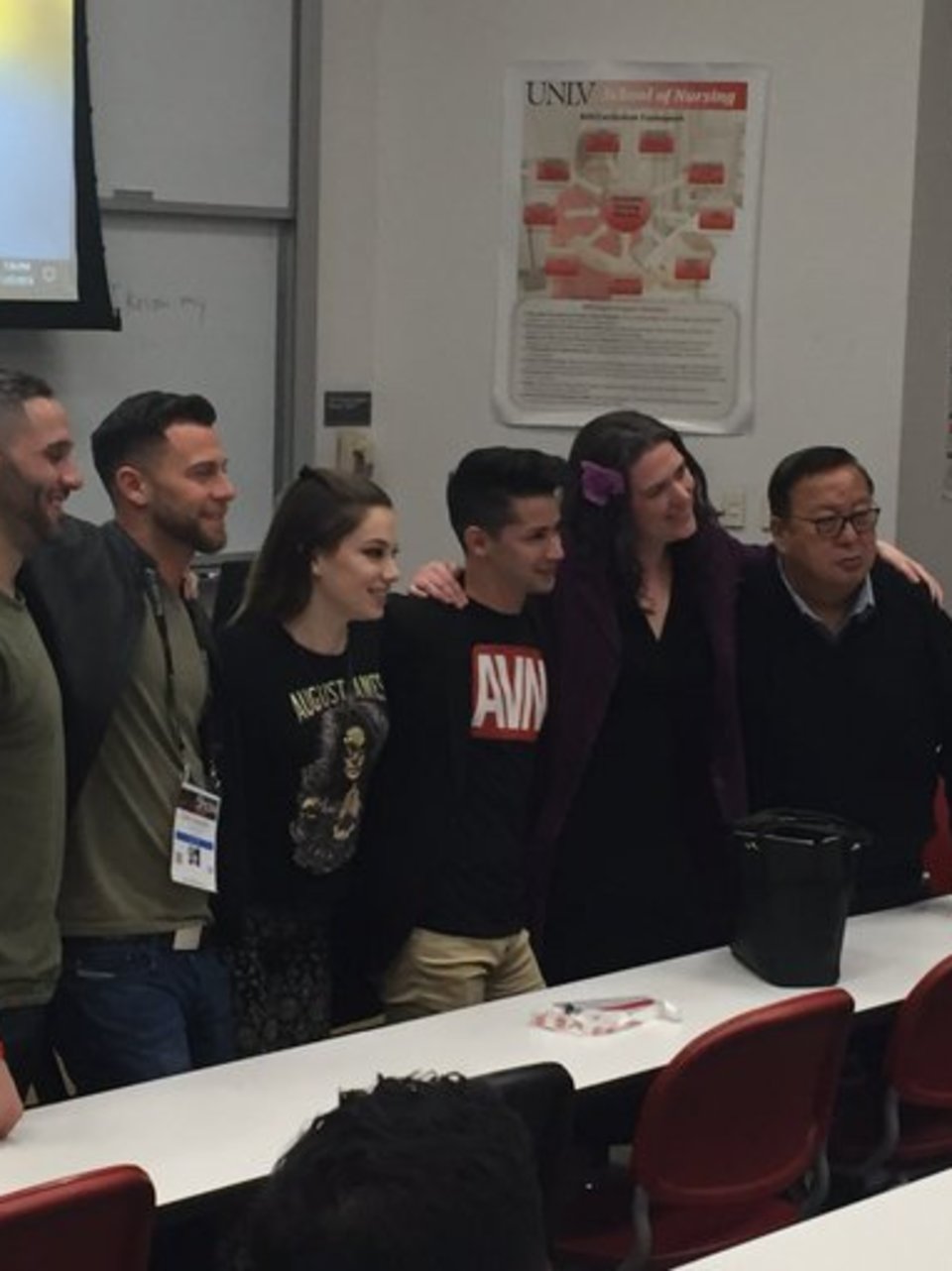Adult Entertainers Meet With Unlv Students To Talk Safe Sex Ksnv
