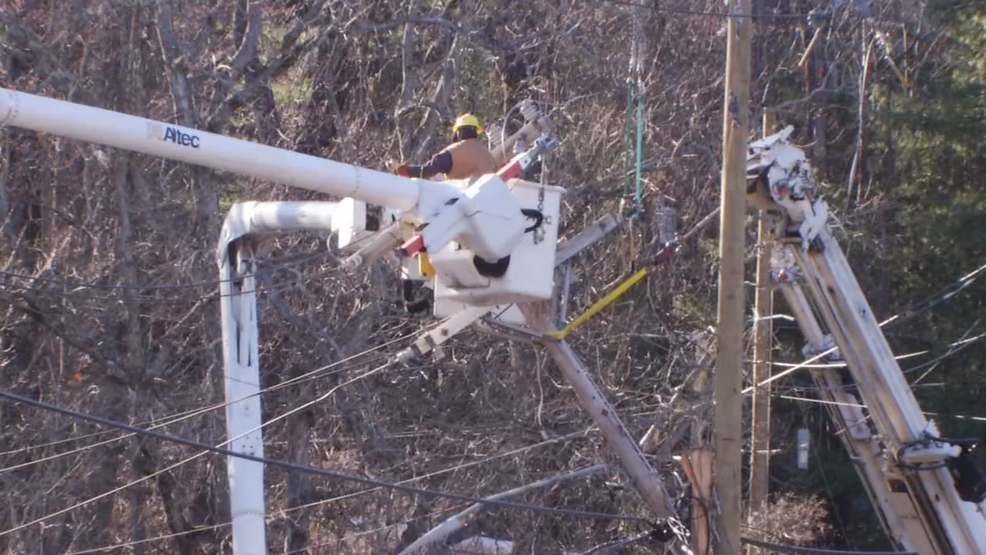 Winds topple trees, knock down power lines in Henderson County WLOS