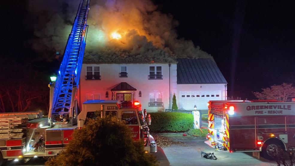 Crews battle house fire in Greeneville WCYB