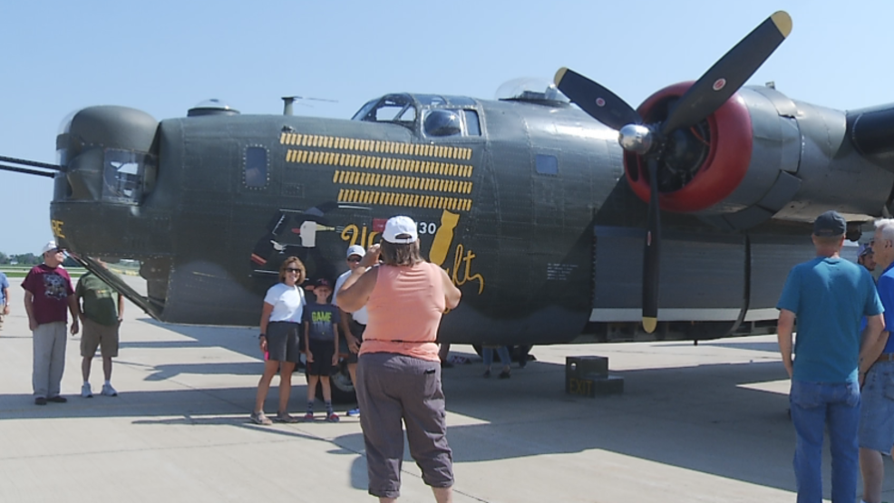 Wings of Freedom Tour brings back memories for Iowa veterans KGAN