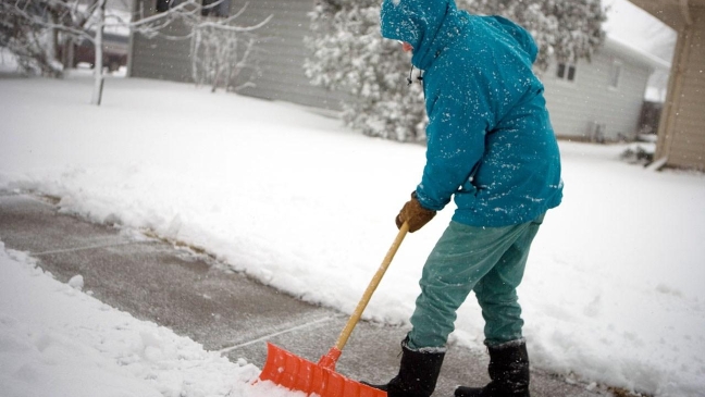 Shoveling tips to clear your driveway after a snowstorm
