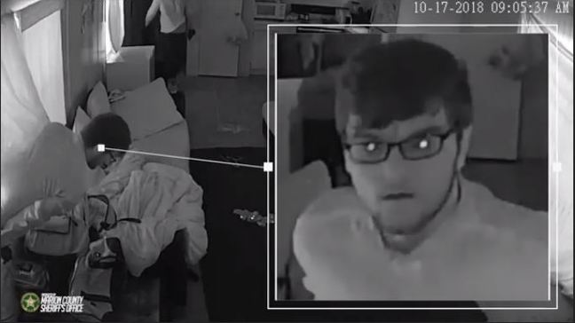 Central Florida burglars caught on camera