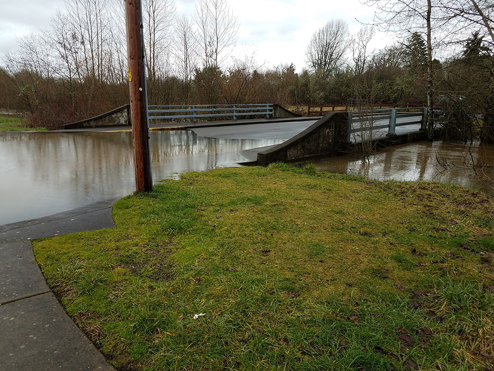 Benton Nissan Oxford >> Heavy rain floods some Corvallis streets | KVAL Benton Nissan Oxford >> Heavy rain floods some Corvallis streets | KVAL